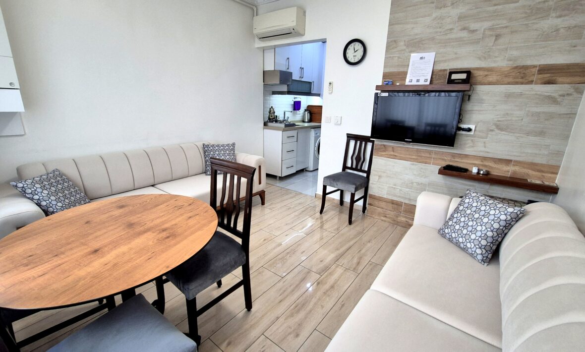 One Bedroom Apartment Entrance Floor