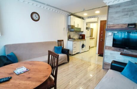 One Bedroom Apartment Top Floor